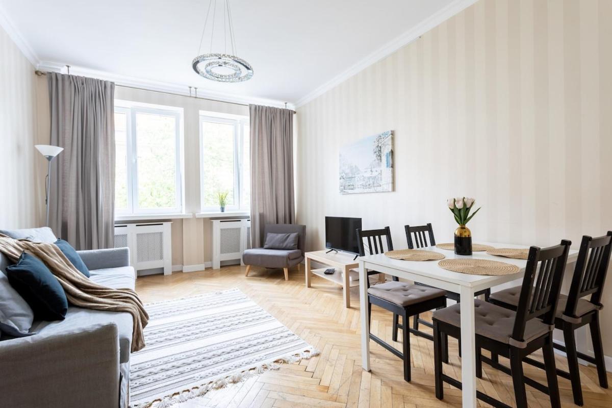 Apartament Chic - 10 People - Center -nowy Swiat *